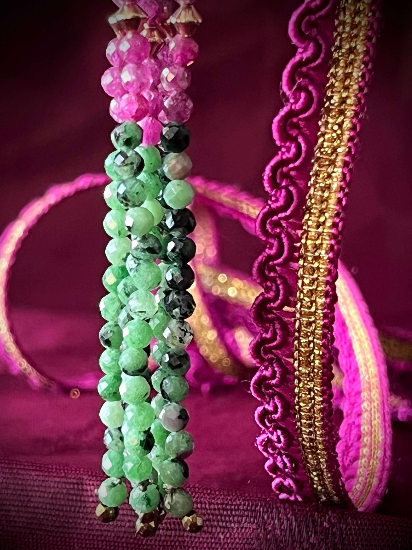 Collier JANIS RUBIS -  cascade de pierres