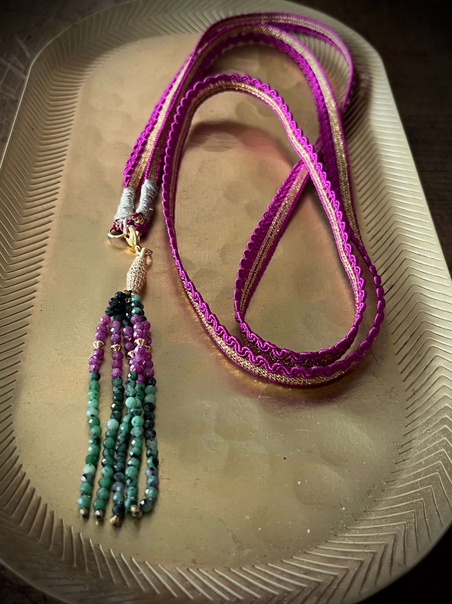 Collier JANIS RUBIS -  cascade de pierres